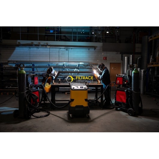 Dva odsávací vstupy jednotky Plymovent PowerJet Pro Max
