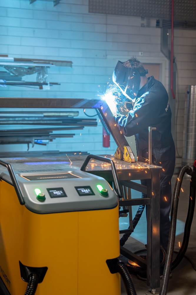 Mobilní vysokotlaká odsávací a filtrační jednotka Plymovent PowerJet Pro Max